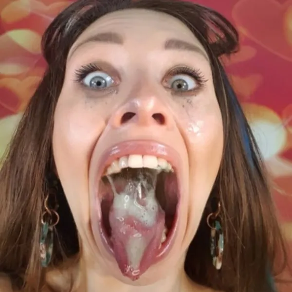 dripping-mouth-cum